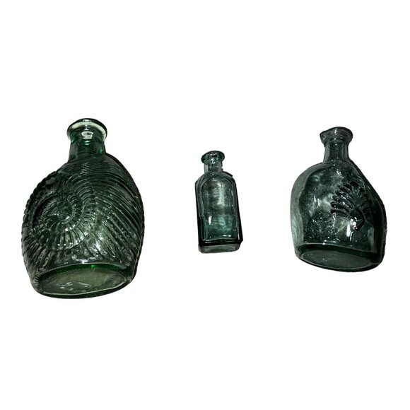 Vintage Libbey Green Glass Bottles Set Of 3 With Nautical & Leaf Motifs  Decorat - Picture 6 of 13